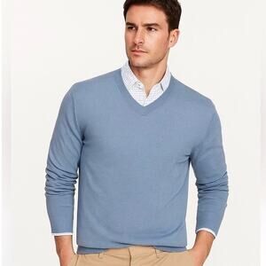 BANANA REPUBLIC | Men’s Luxury Blend V Neck Sweater EUC | Medium